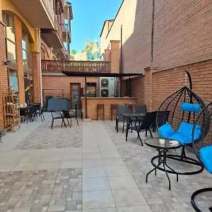 2* Hotel Alaverdi Palace